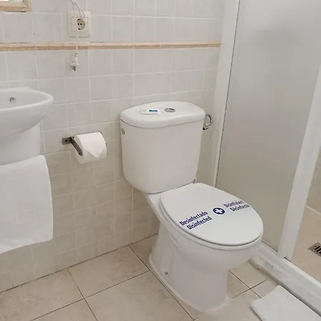 Pensión Alcarayón