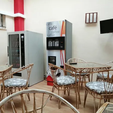 Alcarayon Guest house